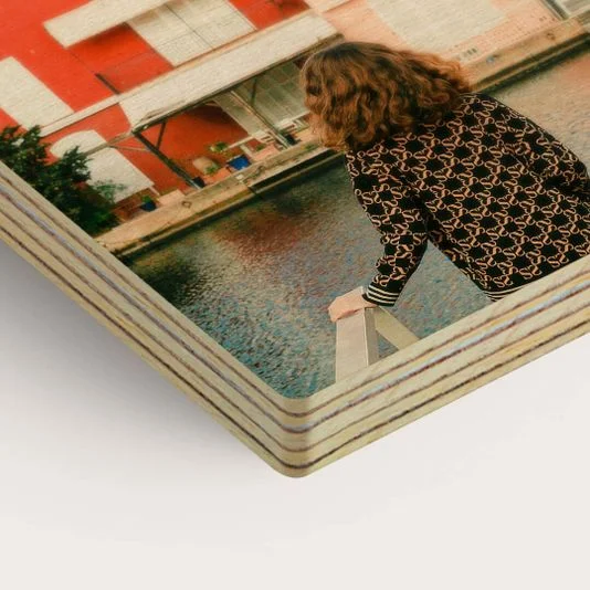 Wood Prints material and edge detail